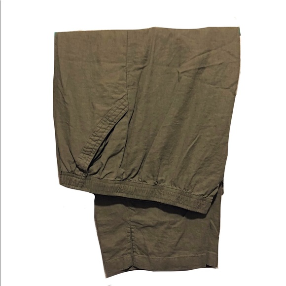 DONATED Pants-Linen Blend, Cropped with side slits - Picture 7 of 8